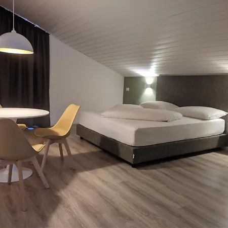 Guest house Garni Saltneregg Caldaro
